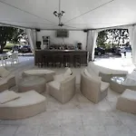 Gladiola Hotel