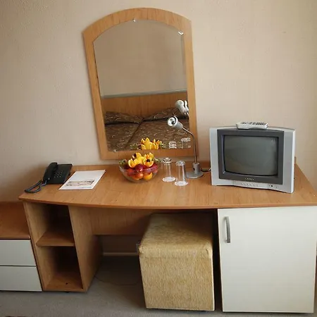 Gladiola Hotel 3*